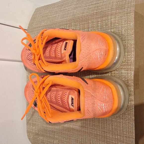 Nike Bright Orange Air Max Shoes - Picture 4 of 4
